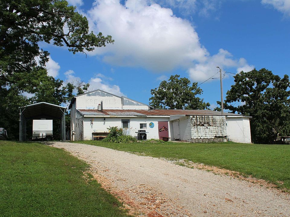 1st image of 16085 Five Bridges Ave
