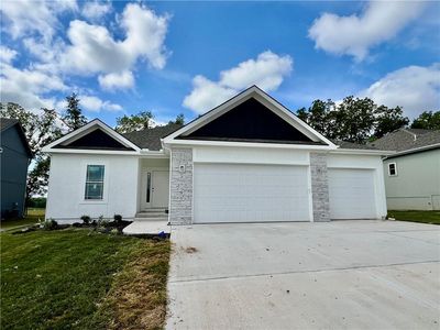 1937 Longview Dr, Liberty, MO, 64068