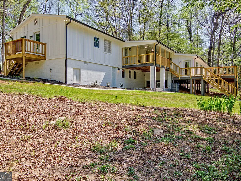 140 Mary Freeman Rd — Photo 60