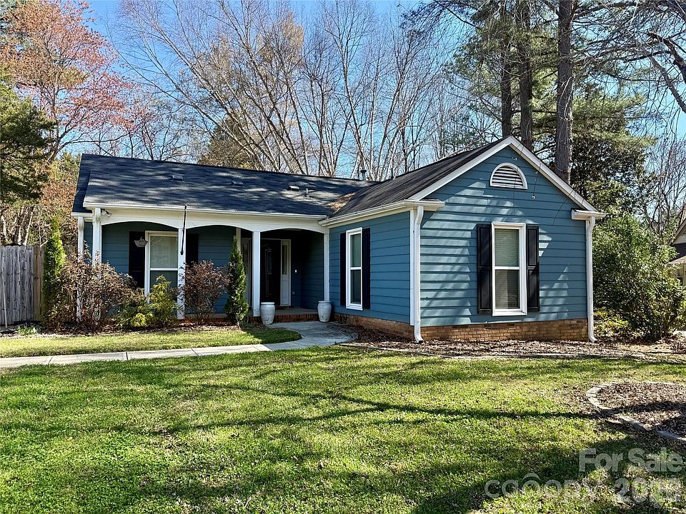 1st image of 7310 Palmetto Ct