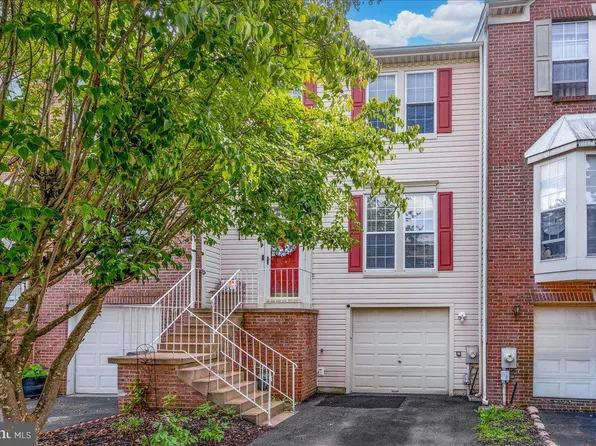 205 Sloan Ct, Wilmington, DE 19808