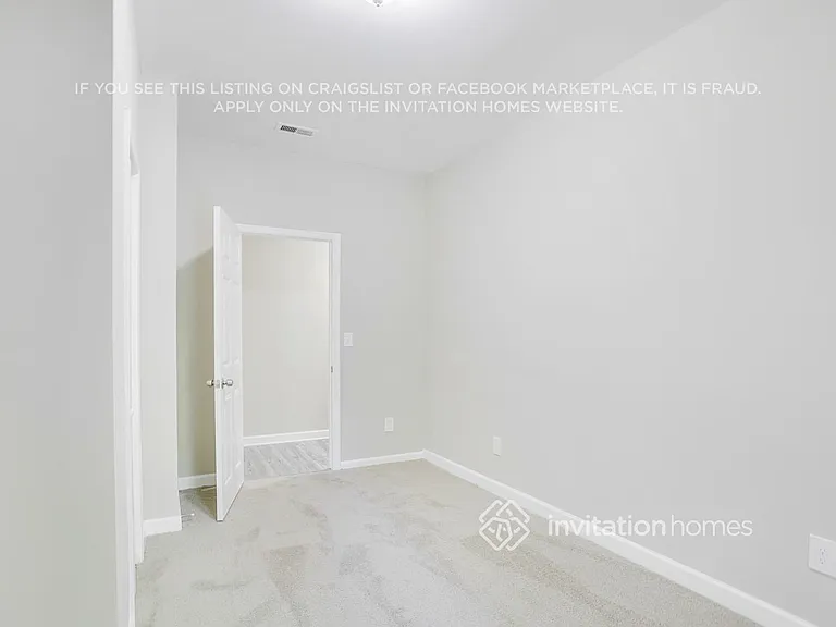 542 Allana Ct — Photo 11