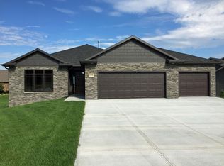 3501 Wendell Dr, Hastings, NE 68901