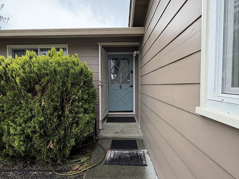 2409 Pomo Ct — Photo 2