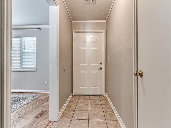 4th image of 9917 Village Dr