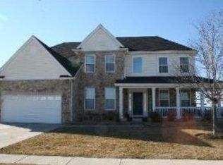 909 Wildflower Dr, Shorewood, IL 60404