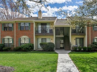 64 Baldwin Ct, Basking Ridge, NJ, 07920