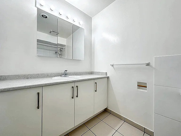 6635 McKay Ave #102 — Photo 21