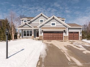 5931 Glen Ellyn Ct SE, Grand Rapids, MI 49546