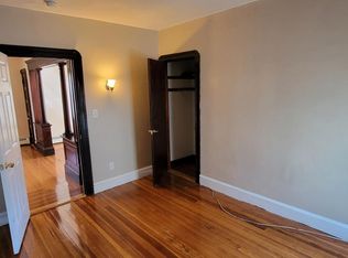 252 Central Ave FLOOR 2, Pawtucket, RI 02860