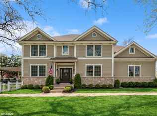 418 E Schiller St, Elmhurst, IL