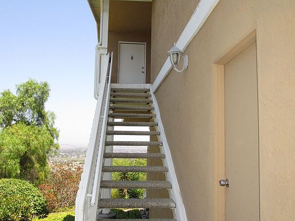 4th image of 4250 Vista Panorama Way Unit 195