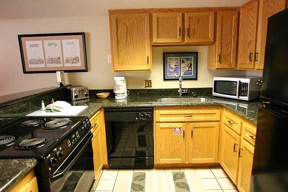 3rd image of 1485 Lowell Ave #419