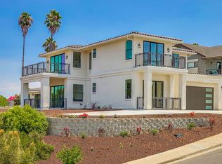 1076 Circle Dr, Escondido, CA 92025