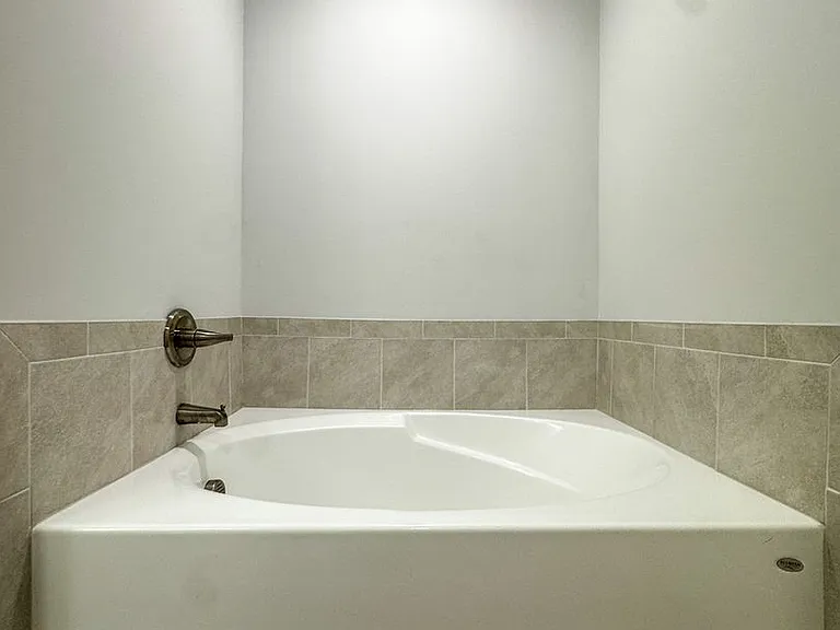 304 Slade Corner Rd — Photo 21