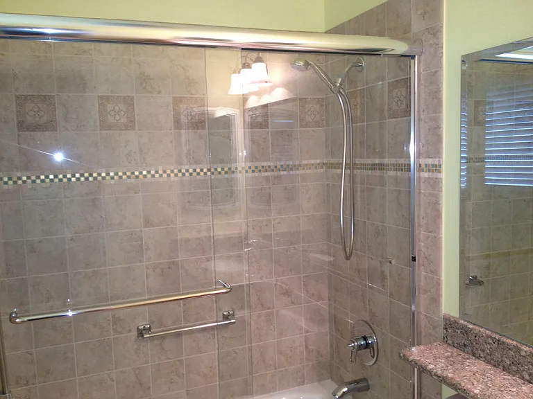 450 Neptune Dr — Photo 7