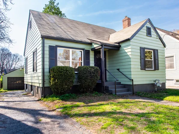 1418 Thornberry Ave, Louisville, KY 40215