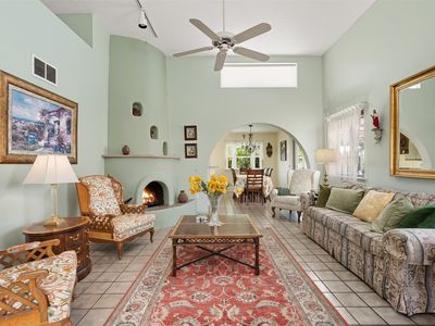 2926 Calle Del Res, Santa Fe, NM, 87505