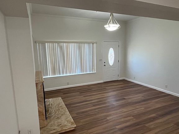5th image of 1601 Dale Ave
