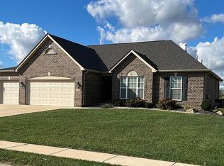 629 Laura Ct E, Columbia, IL 62236