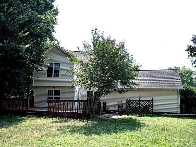 222 Yearling Loop — Photo 3