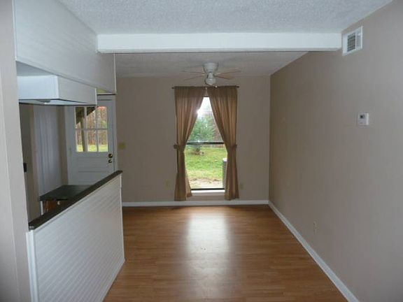 5th image of 4610 Plaza Hills Ln APT A2