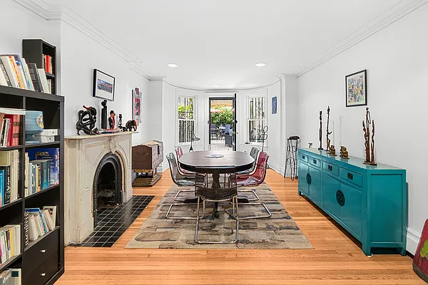 Rented by Compass | media 5