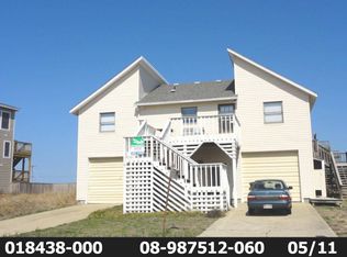 3535 Poseidon St, Kitty Hawk, NC 27949