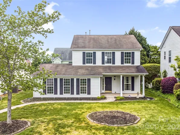 6728 Mimosa St, Indian Trail, NC 28079