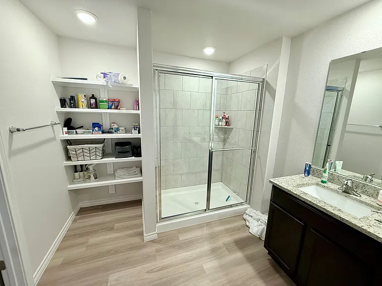 1638 Comfy Way — Photo 8