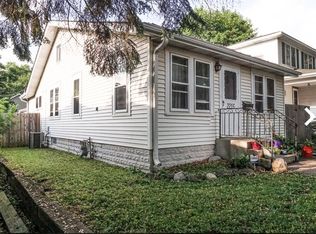 2215 Minnehaha Ave E, Saint Paul, MN 55119