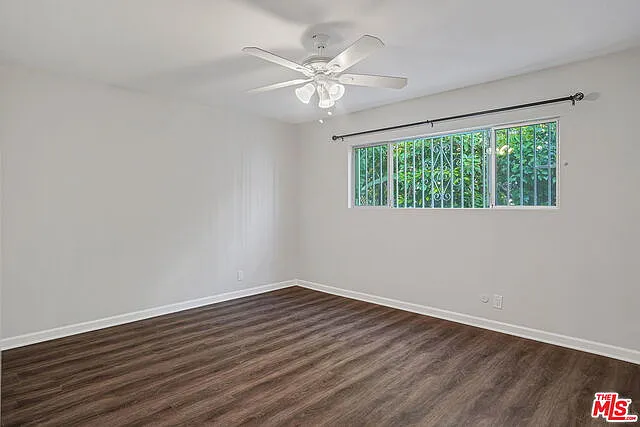 1006 Havenhurst Dr #4 — Photo 15