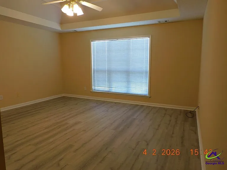 225 Waterford Dr — Photo 15