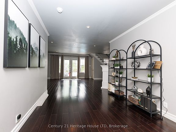 5th image of 6021 Montrose Rd