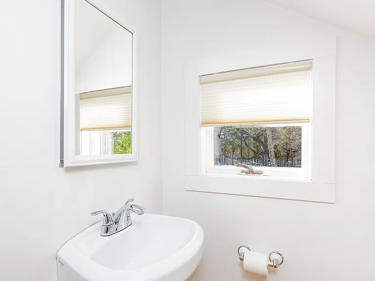 78 Mecox Rd — Photo 35