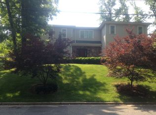 391 Eton St, Englewood, NJ 07631