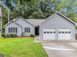 112 Laguna Springs Dr, Woodstock, GA 30188