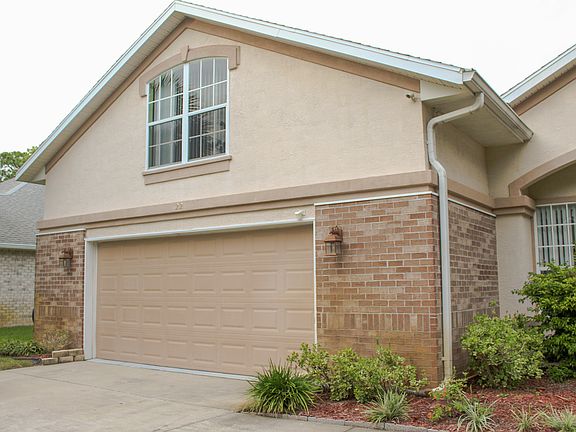 3rd image of 22 Blockhouse Ct