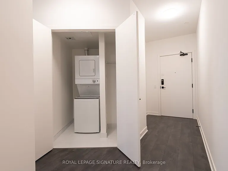1185 Dupont St #1016 — Photo 16