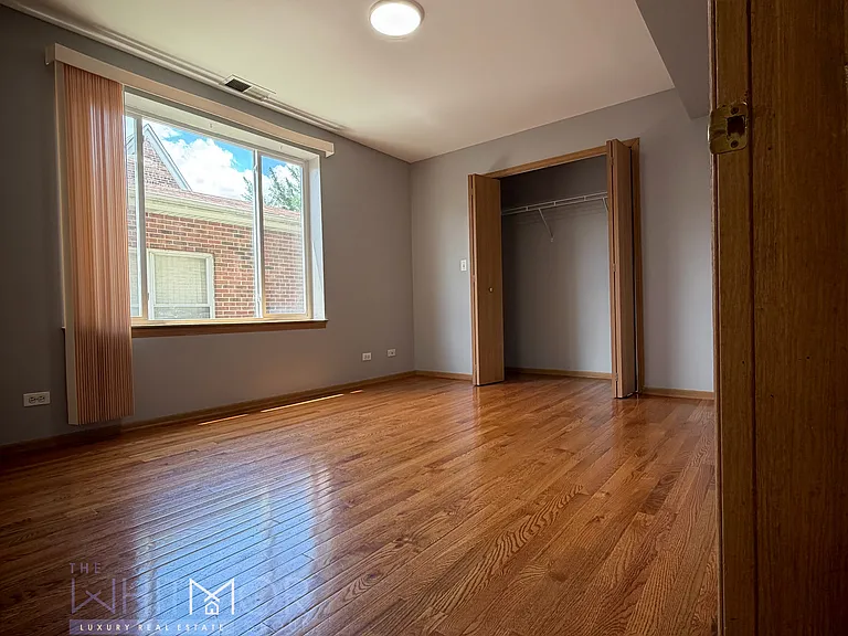 9304 S Paxton Ave #2 — Photo 19