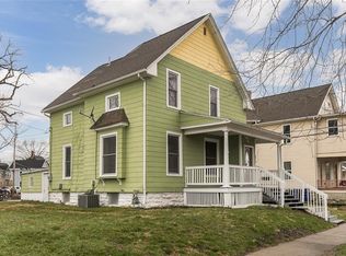 373 15th St SE, Cedar Rapids, IA 52403