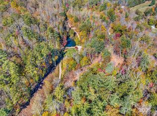 148 Fish Pond Ln, Burnsville, NC 28714