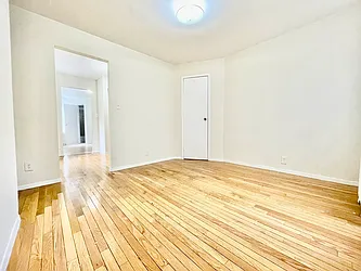 Rented by HOLTON REAL ESTATE INC.