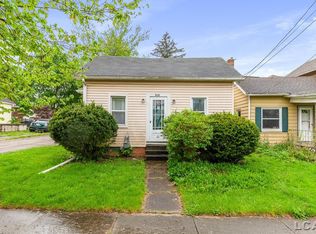 808 Chestnut St, Adrian, MI 49221