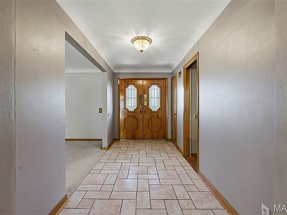 2nd image of 10000 Stonell Dr