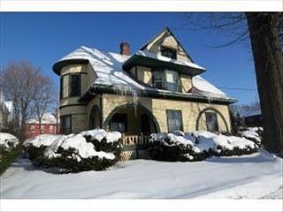 1st image of 31 Crescent St