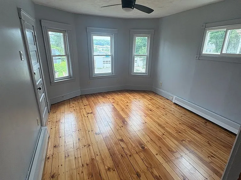 616 Franklin St #1 — Photo 9