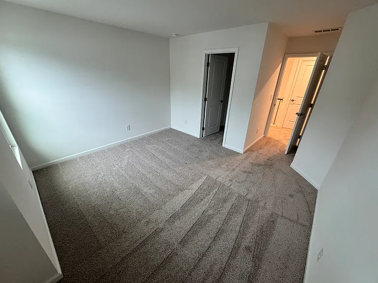 484 Jet Stream Dr — Photo 22