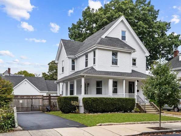 20 Otis St, Medford, MA 02155