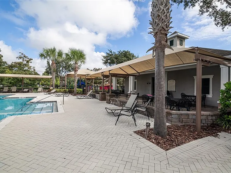 12702 Salomon Cove Dr — Photo 42